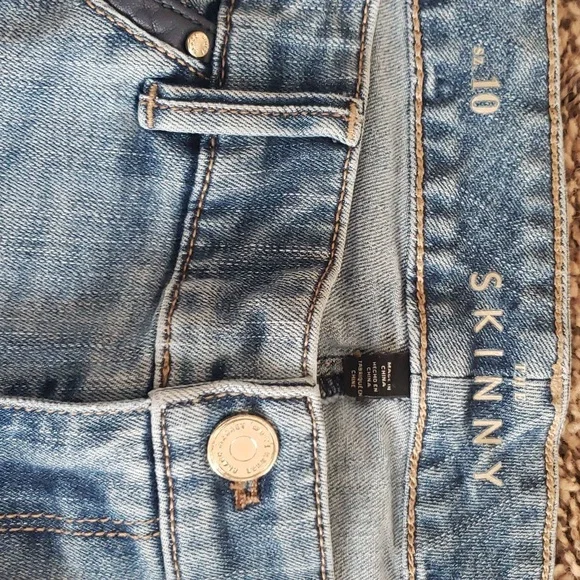 White House Black Market - The Skinny Sz 10 - #70-T💛 - Picture 2 of 8